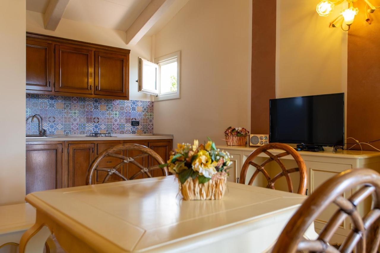 Residence Villa Il Casale - Appartamenti Wellness E Piscina Riscaldata Tovo San Giacomo Extérieur photo