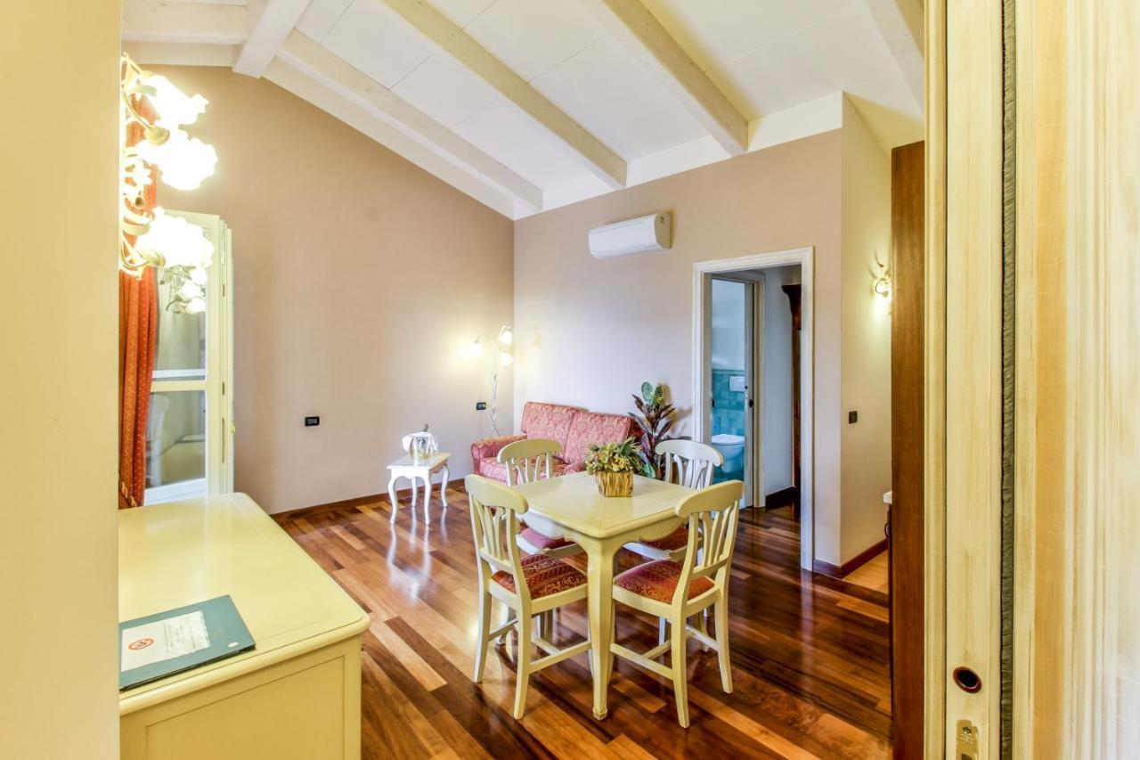 Residence Villa Il Casale - Appartamenti Wellness E Piscina Riscaldata Tovo San Giacomo Extérieur photo