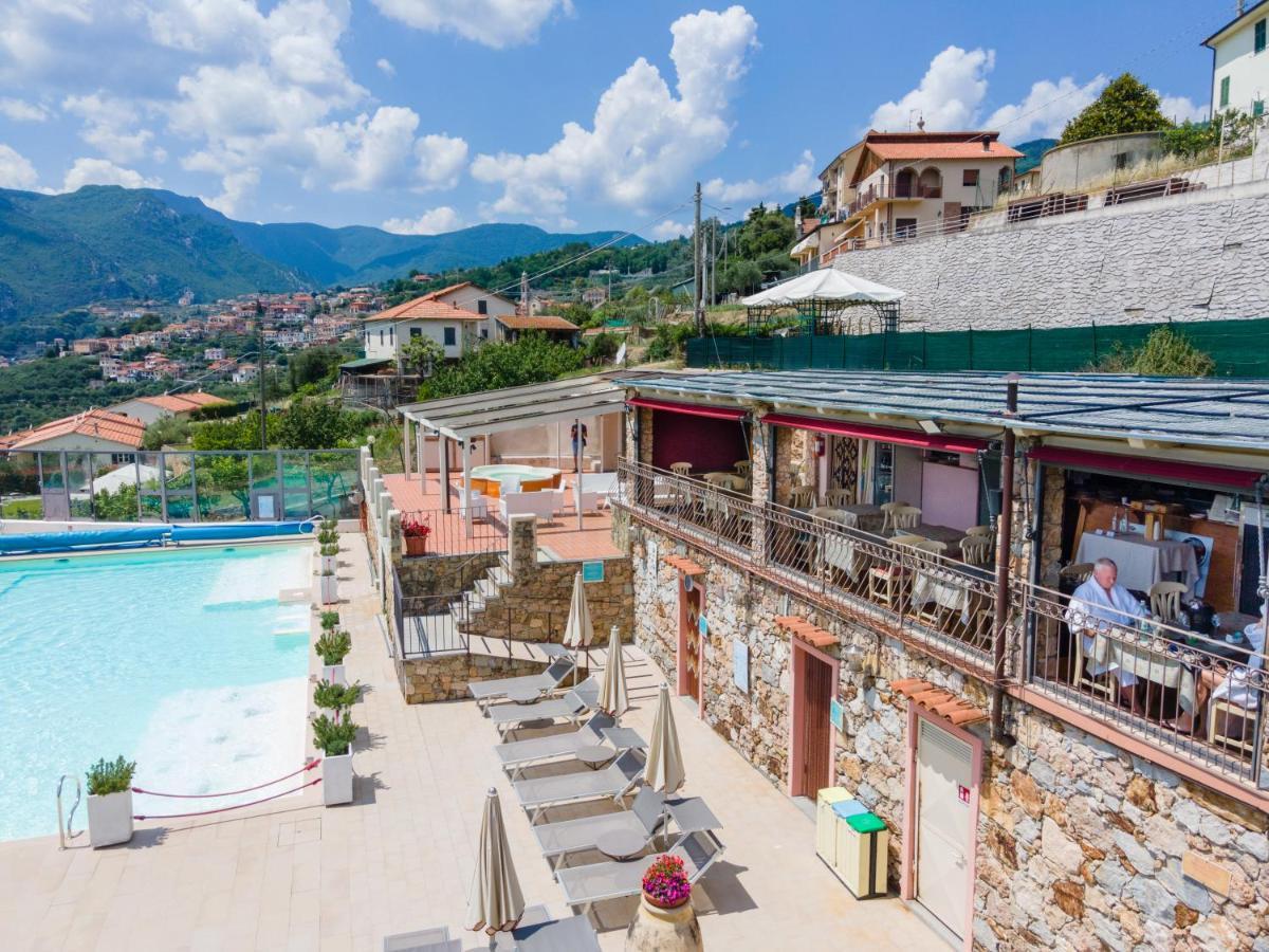 Residence Villa Il Casale - Appartamenti Wellness E Piscina Riscaldata Tovo San Giacomo Extérieur photo