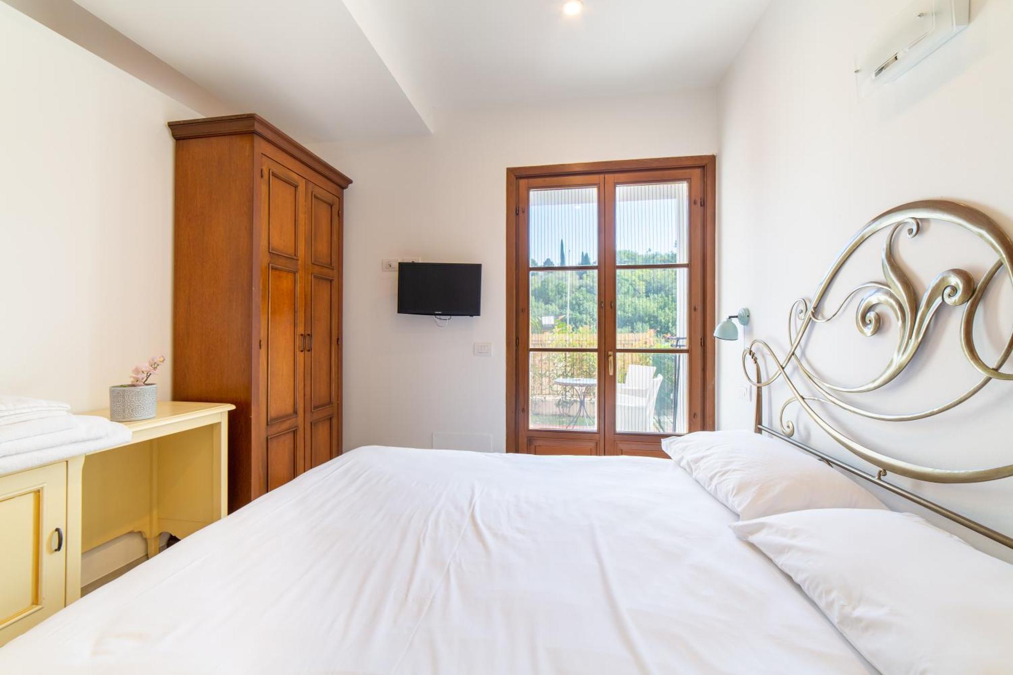 Residence Villa Il Casale - Appartamenti Wellness E Piscina Riscaldata Tovo San Giacomo Extérieur photo