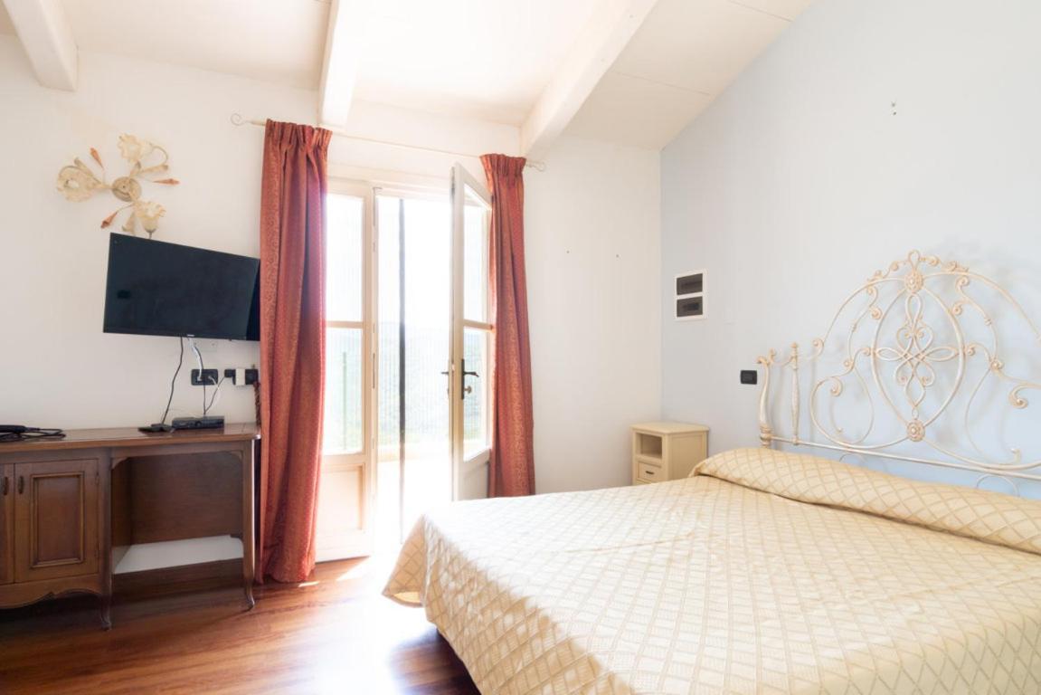 Residence Villa Il Casale - Appartamenti Wellness E Piscina Riscaldata Tovo San Giacomo Extérieur photo