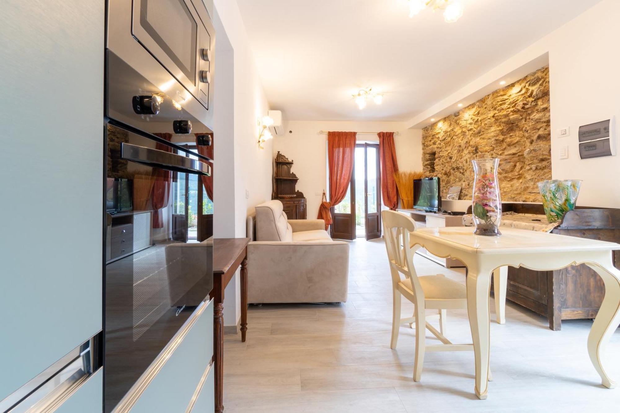 Residence Villa Il Casale - Appartamenti Wellness E Piscina Riscaldata Tovo San Giacomo Extérieur photo